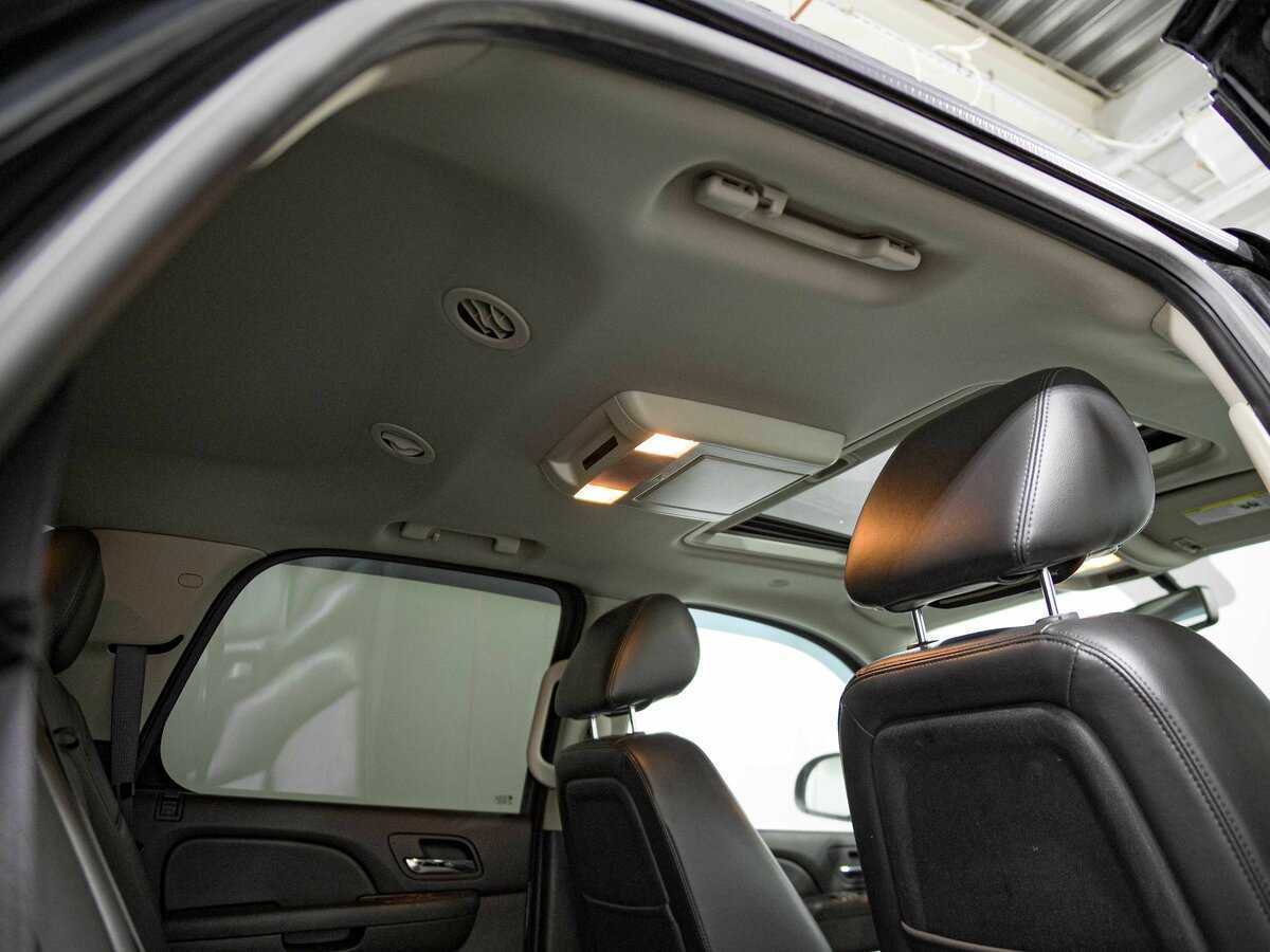 Chevrolet Tahoe с пробегом — 2012 год. Фото: #14