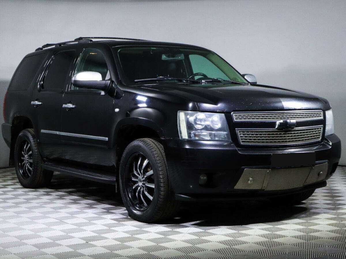Chevrolet Tahoe с пробегом — 2013 год. Фото: #2