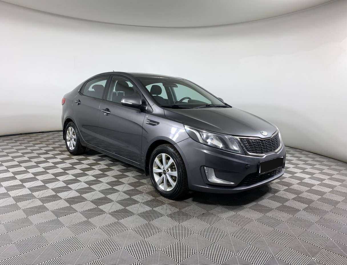 Kia Rio с пробегом — 2012 год. Фото: #2