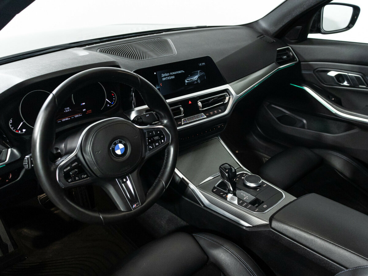 BMW 3 серии с пробегом — 2019 год. Фото: #9