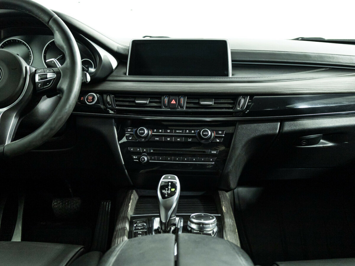 BMW X5 с пробегом — 2015 год. Фото: #13