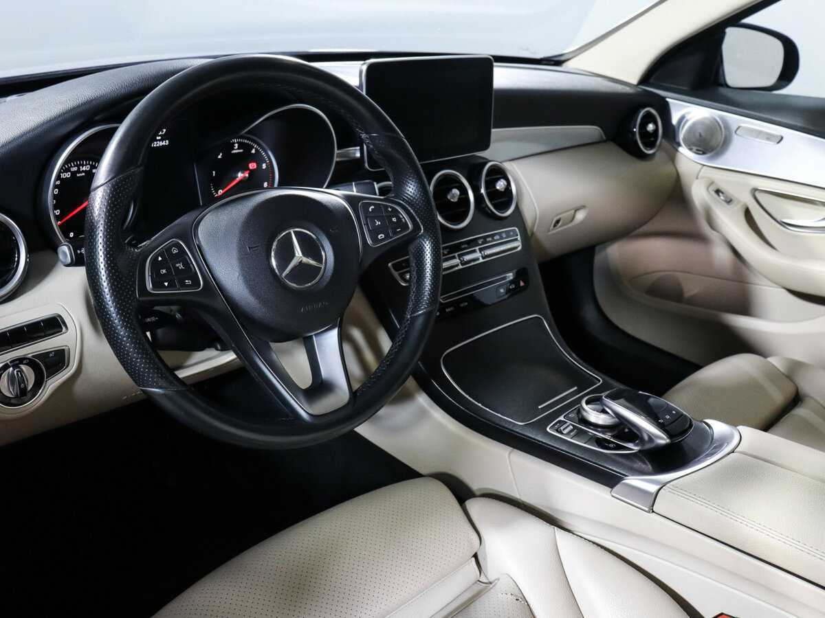 Mercedes-Benz C-Класс с пробегом — 2015 год. Фото: #10