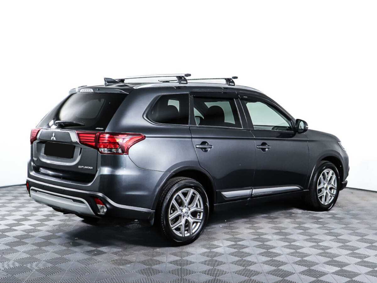 Mitsubishi Outlander с пробегом — 2020 год. Фото: #4