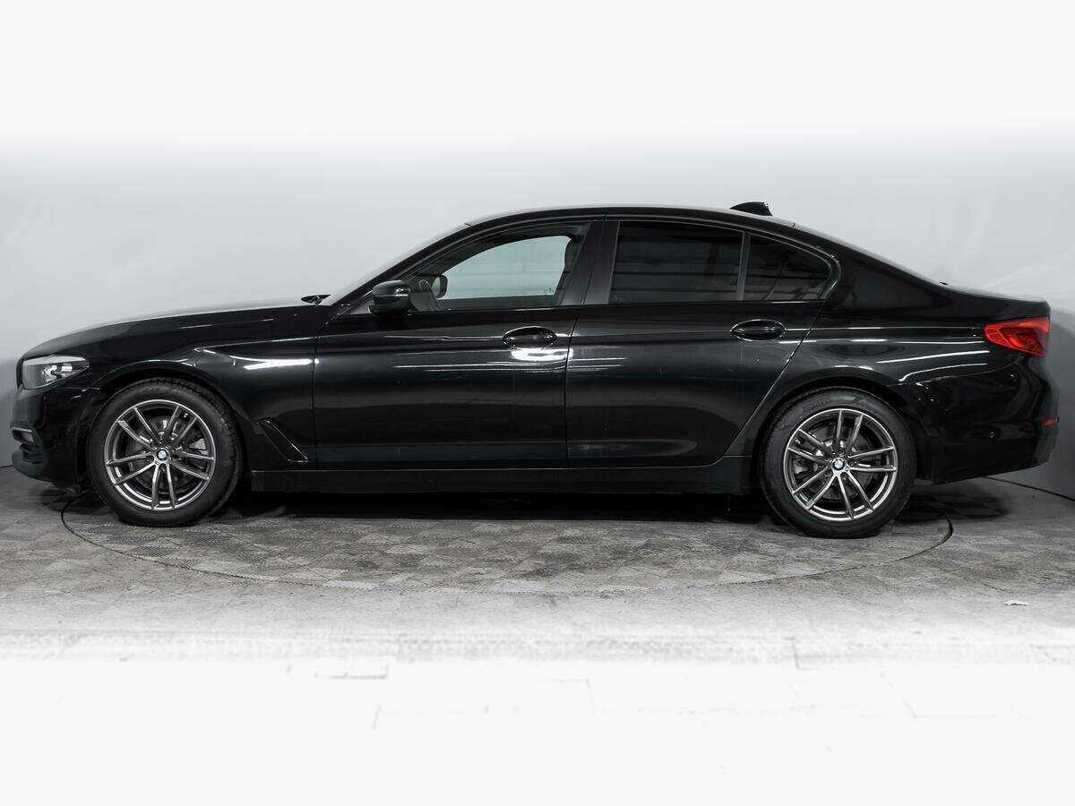 BMW 5 серии с пробегом — 2017 год. Фото: #7