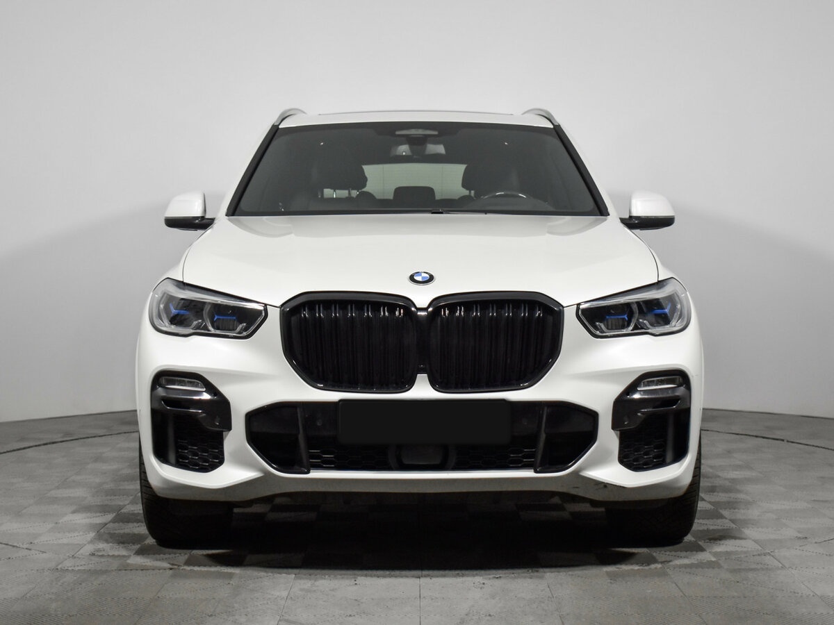 BMW X5 с пробегом — 2020 год. Фото: #1