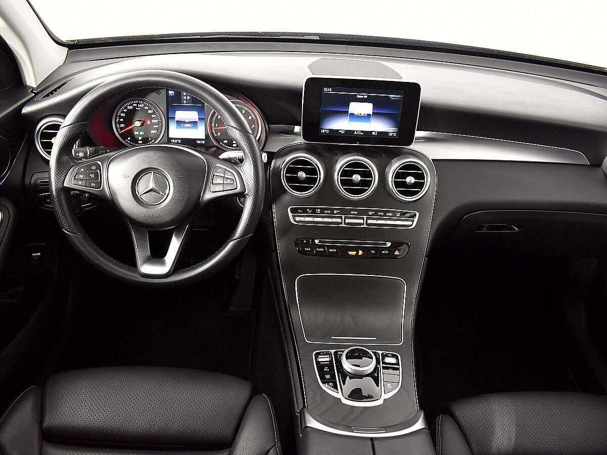 Mercedes-Benz GLC с пробегом — 2018 год. Фото: #9
