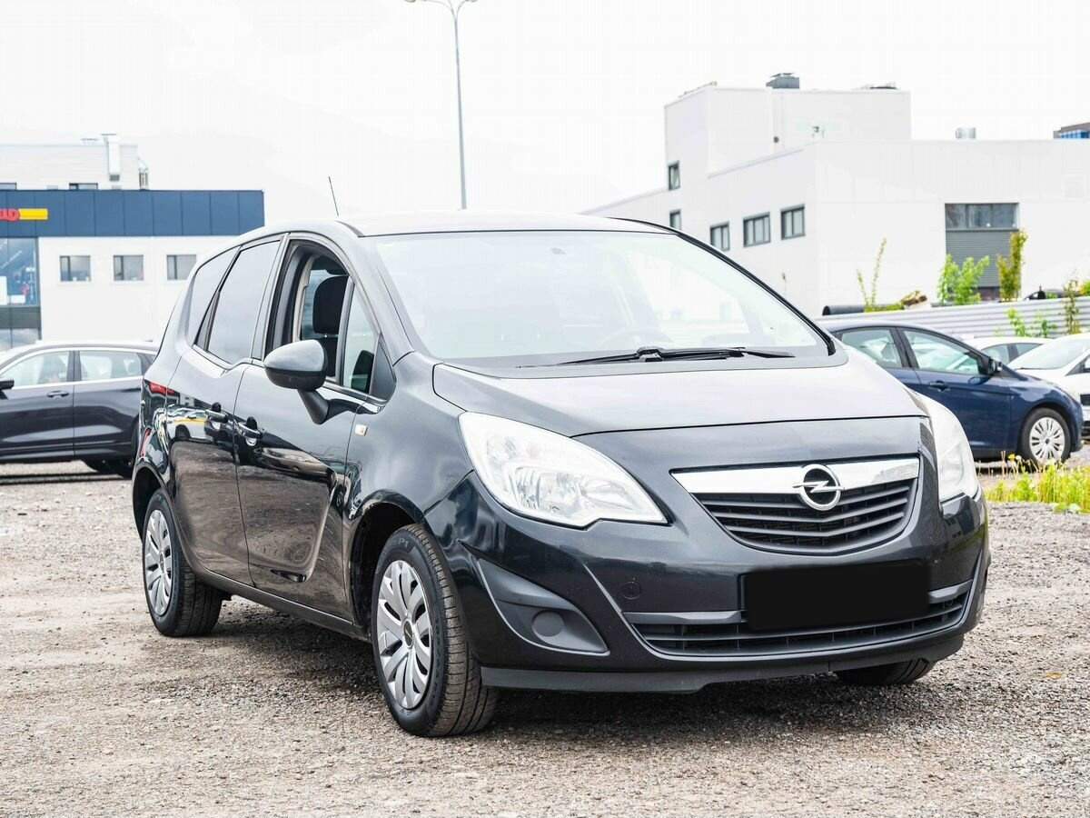 Opel Meriva с пробегом — 2012 год. Фото: #2