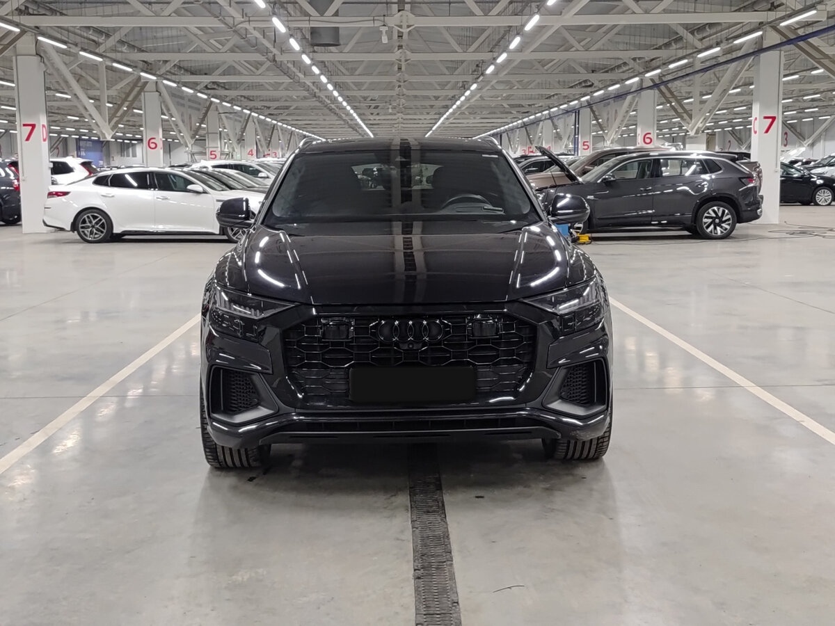 Audi Q8 с пробегом — 2019 год. Фото: #1