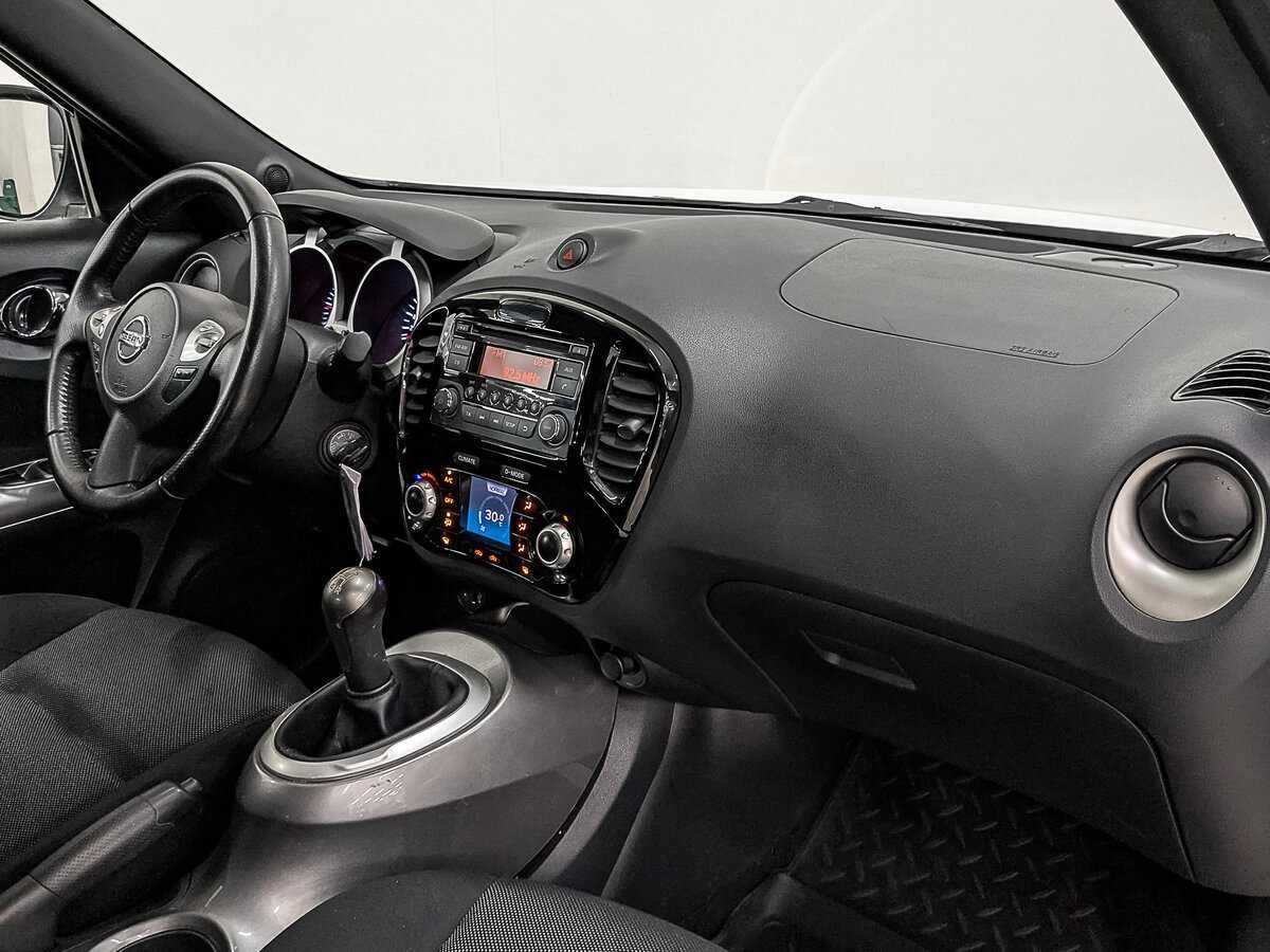 Nissan Juke с пробегом — 2014 год. Фото: #12