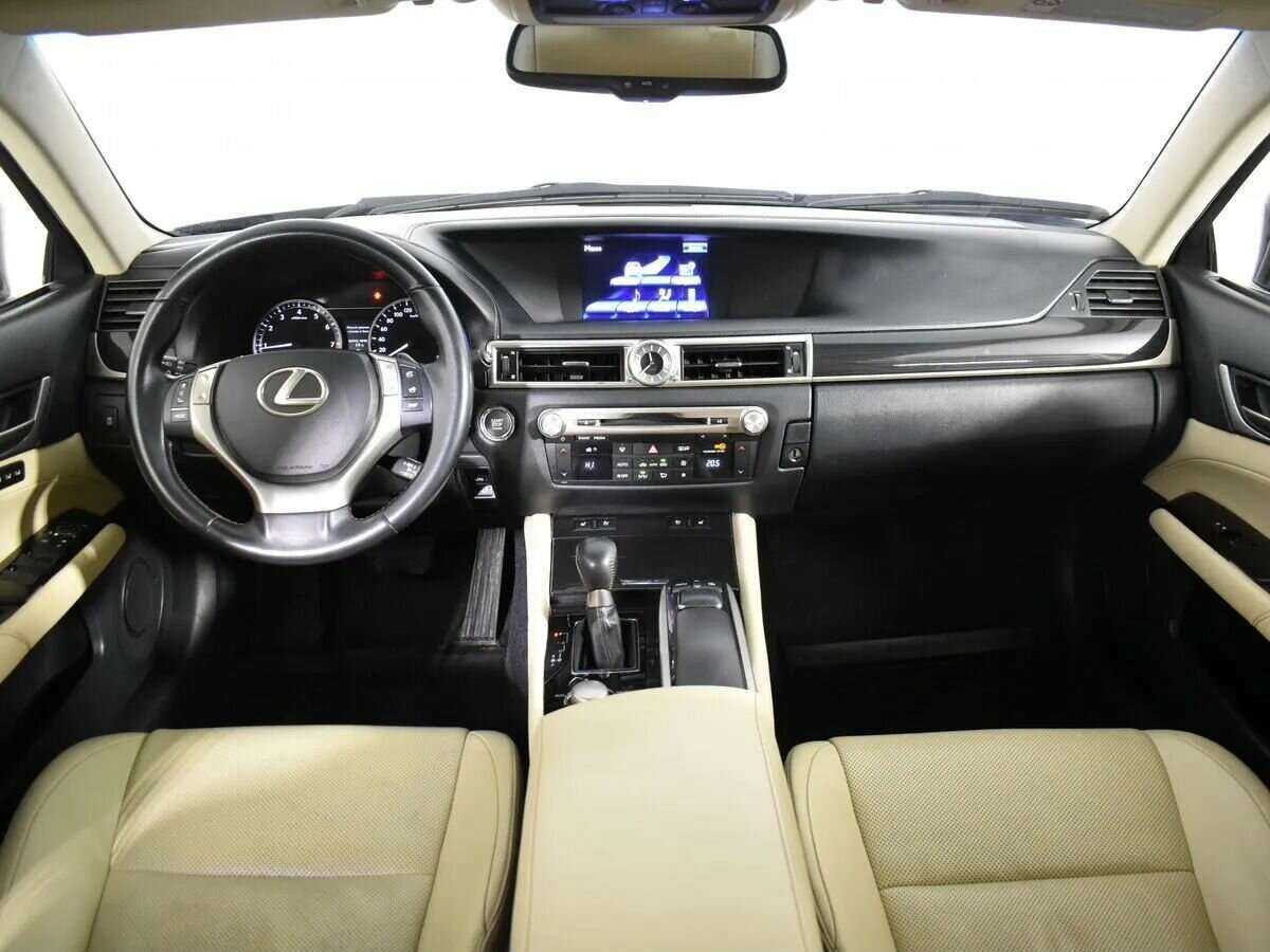 Lexus GS с пробегом — 2012 год. Фото: #15