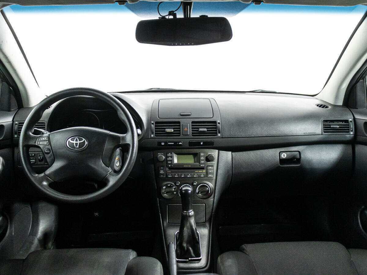 Toyota Avensis с пробегом — 2008 год. Фото: #12