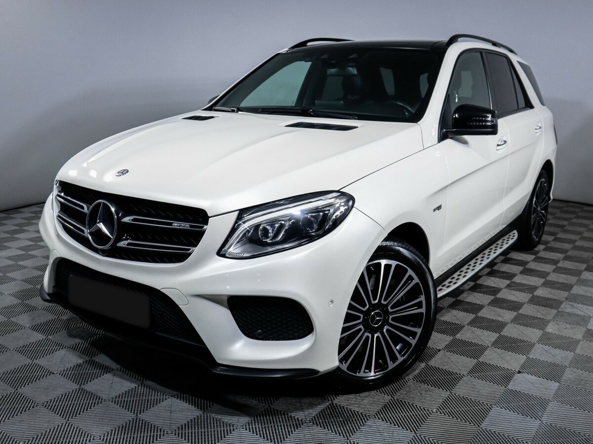 Mercedes-Benz GLE AMG с пробегом — 2016 год. Фото: #15
