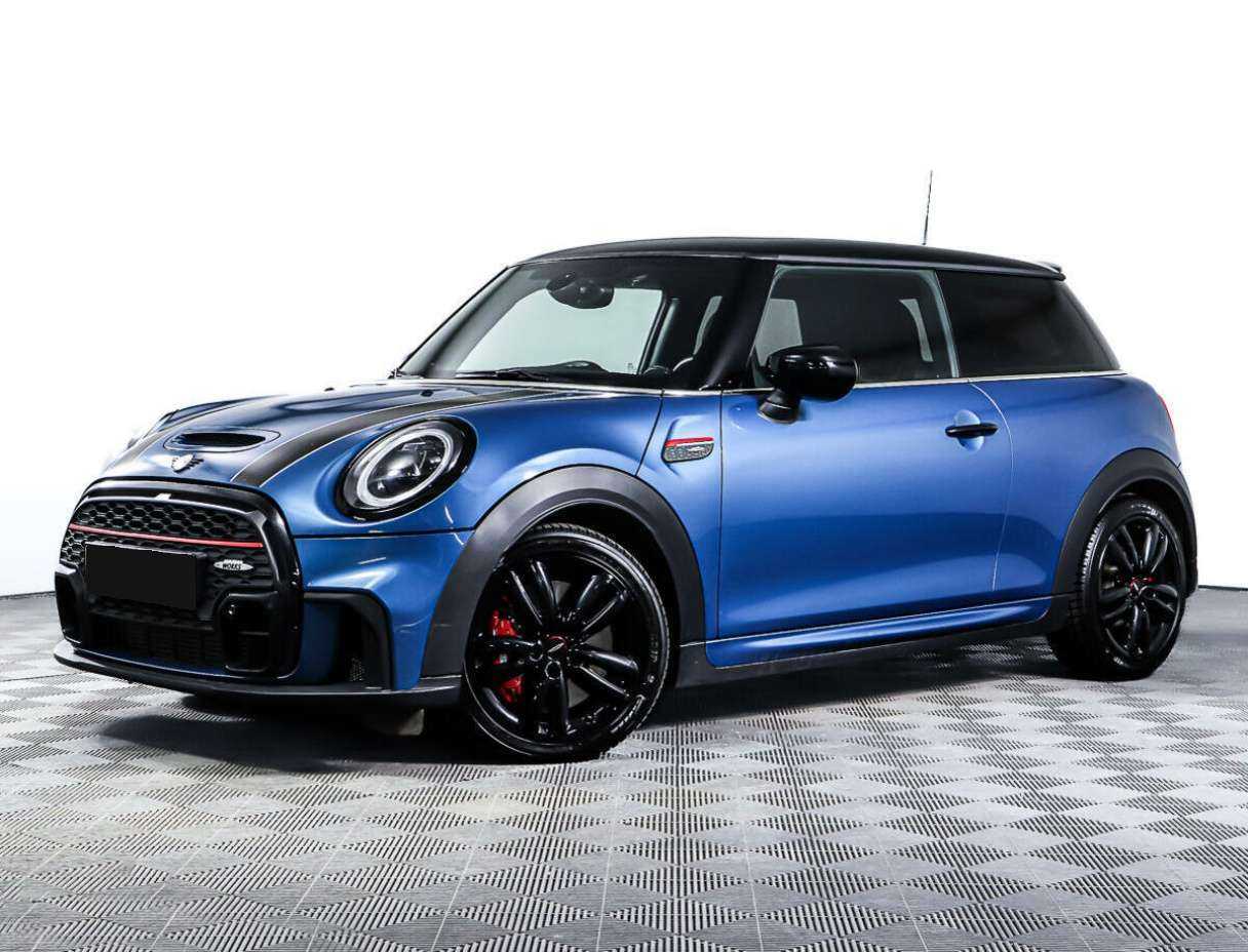 Mini Hatch с пробегом — 2021 год. Посмотреть фото