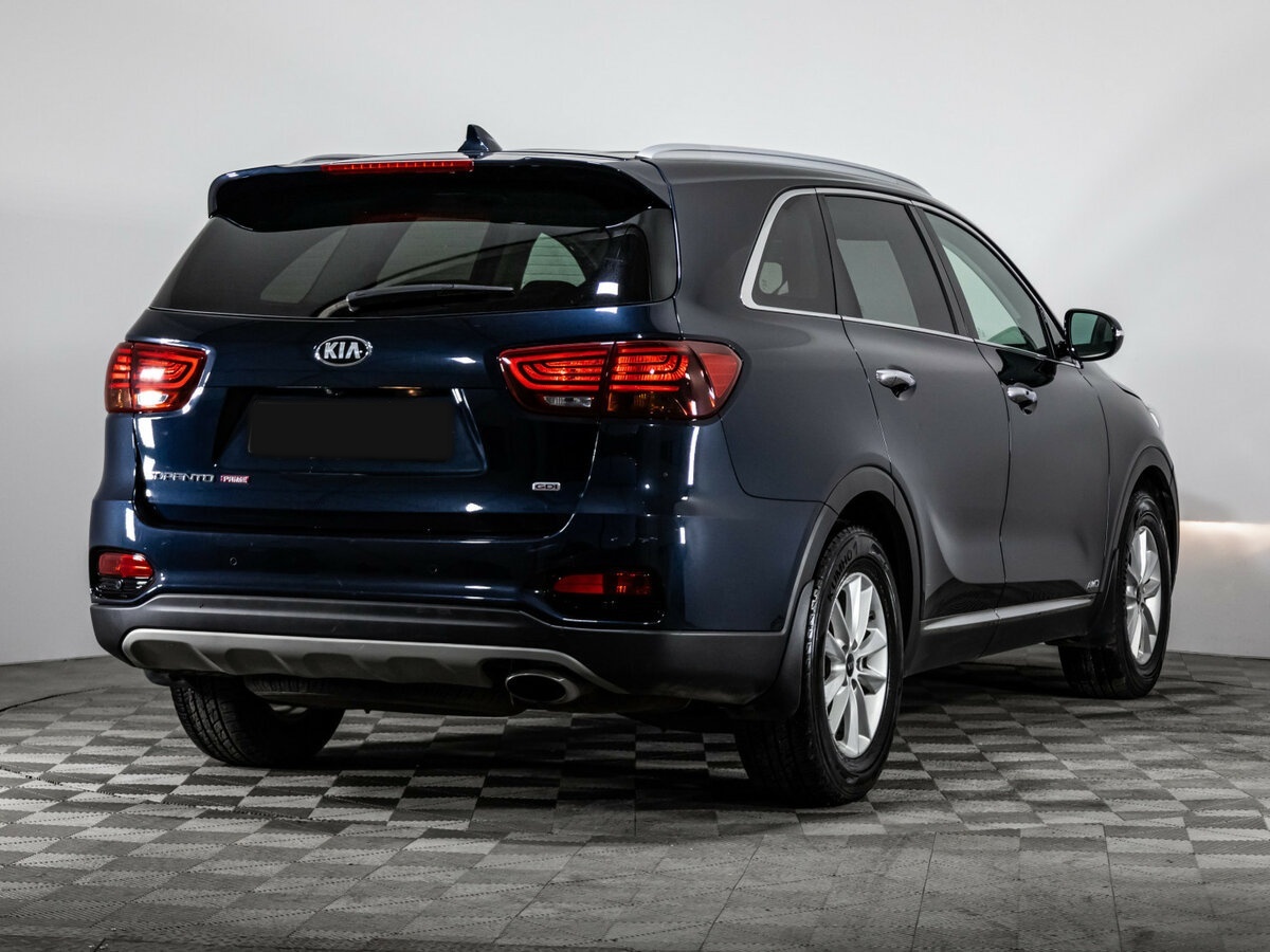 Kia Sorento с пробегом — 2019 год. Фото: #3