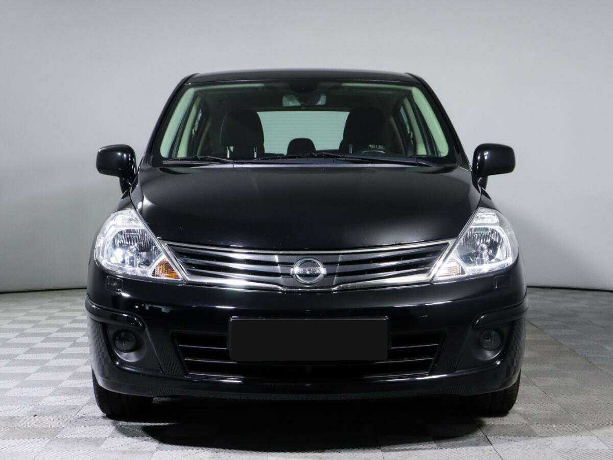Nissan Tiida с пробегом — 2012 год. Фото: #1