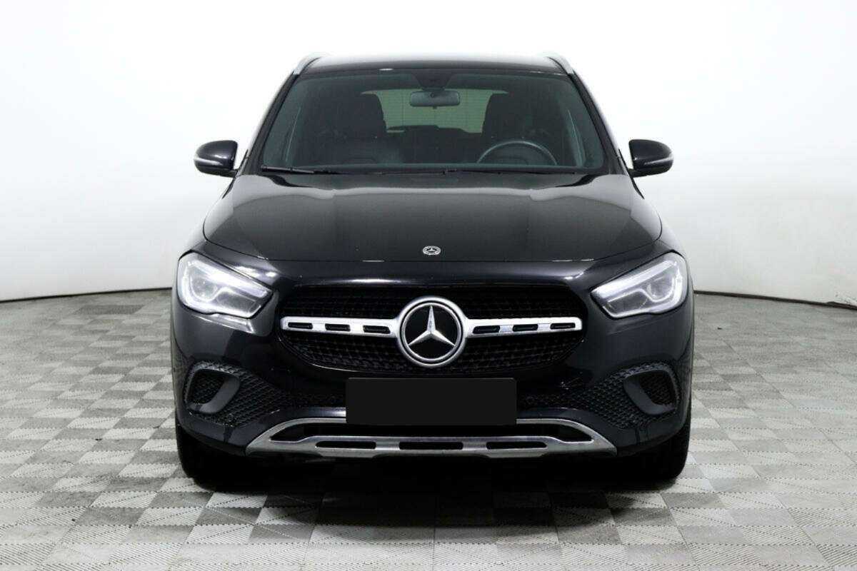 Mercedes-Benz GLA с пробегом — 2020 год. Фото: #1