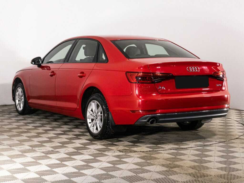 Audi A4 с пробегом — 2015 год. Фото: #6