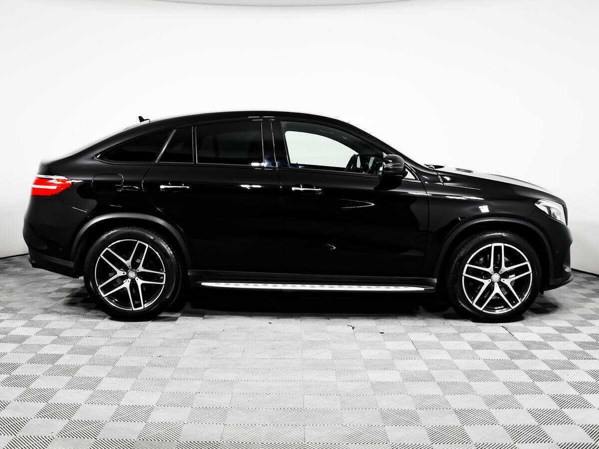 Mercedes-Benz GLE Coupe с пробегом — 2016 год. Фото: #3