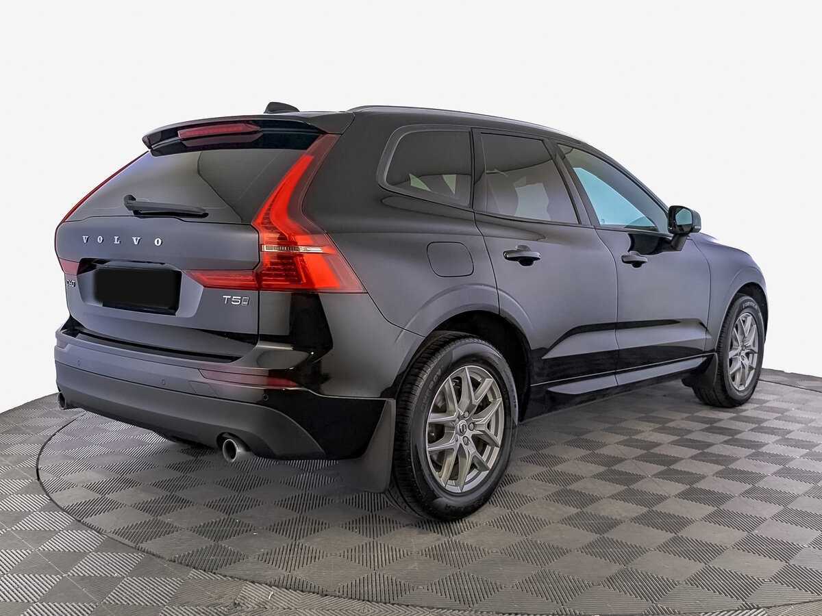 Volvo XC60 с пробегом — 2018 год. Фото: #4