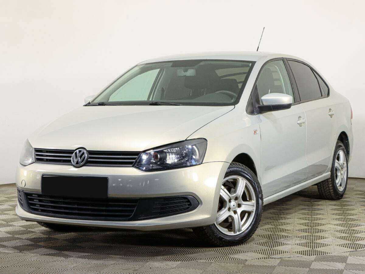 Volkswagen Polo с пробегом — 2011 год. Фото: #0