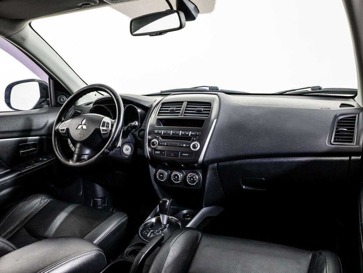 Mitsubishi ASX с пробегом — 2011 год. Фото: #8