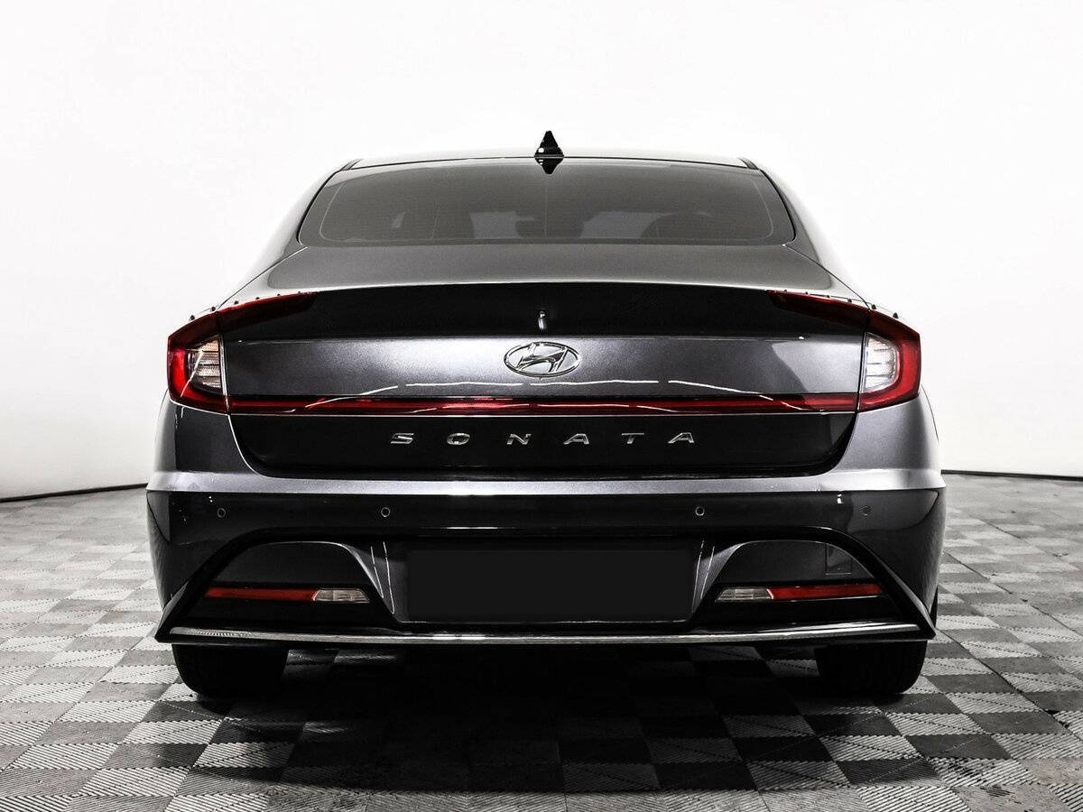 Hyundai Sonata с пробегом — 2020 год. Фото: #5