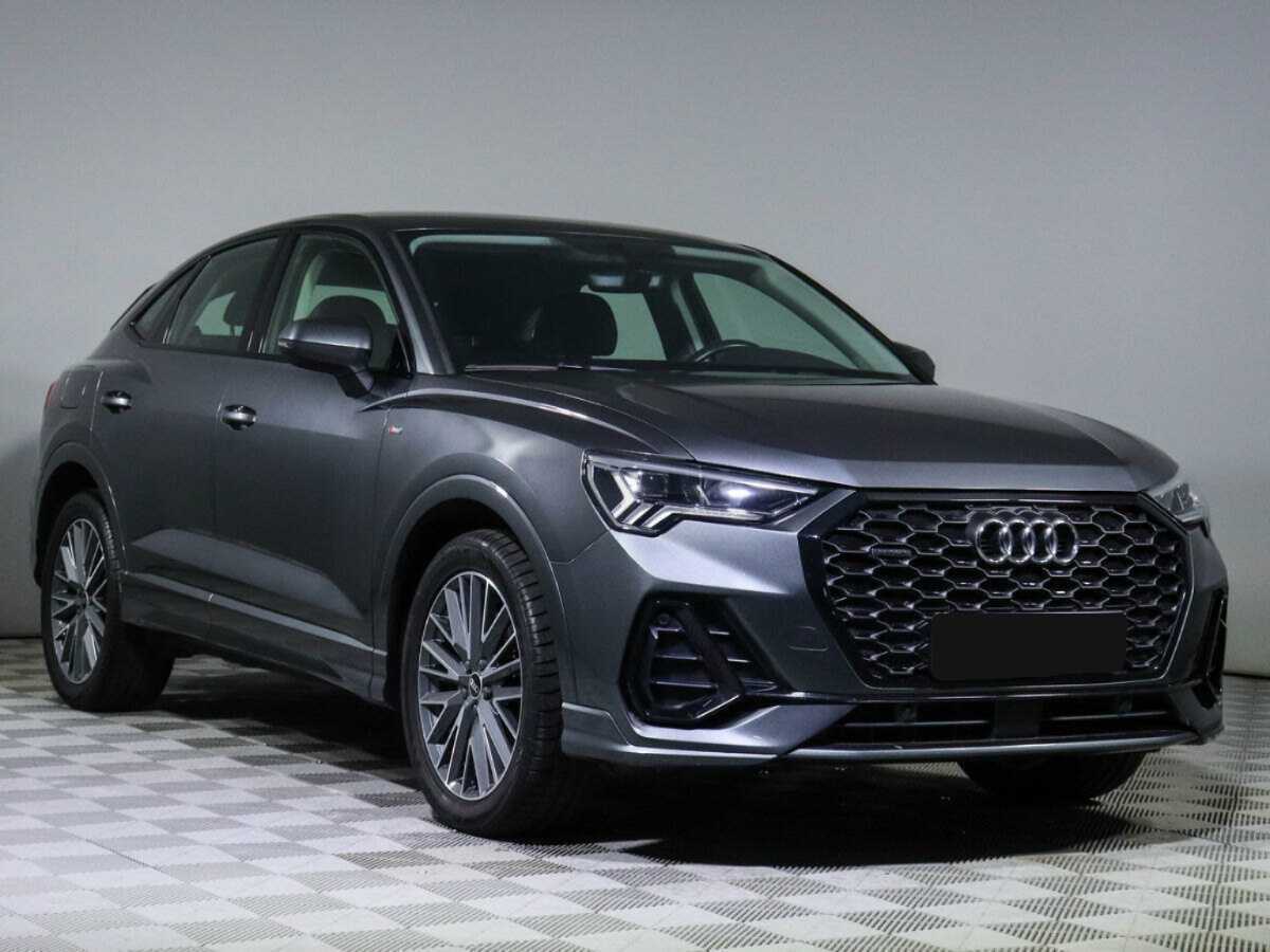 Audi Q3 Sportback с пробегом — 2020 год. Фото: #1