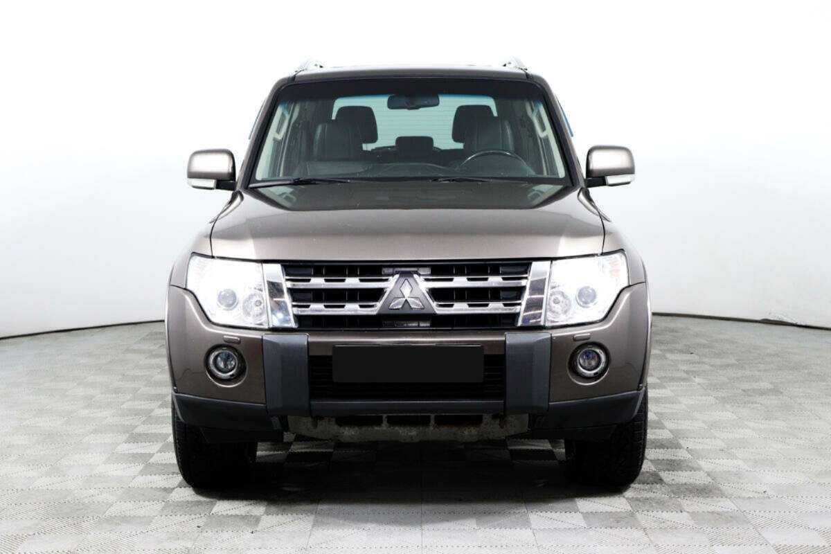 Mitsubishi Pajero с пробегом — 2008 год. Фото: #1