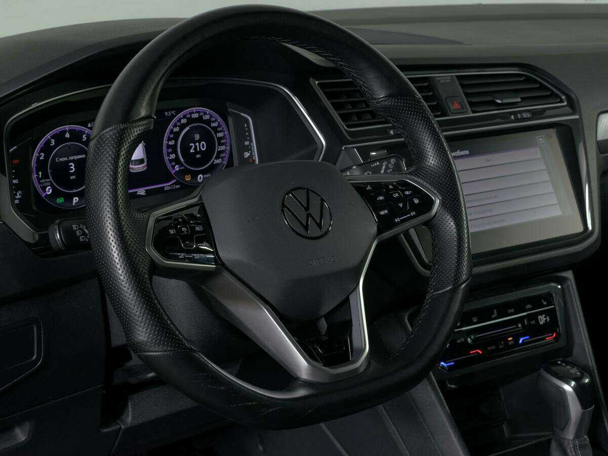 Volkswagen Tiguan с пробегом — 2021 год. Фото: #15