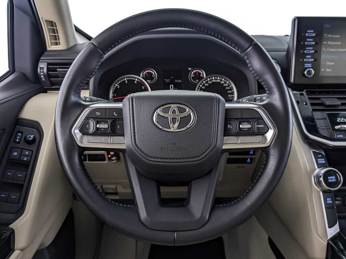 Toyota Land Cruiser с пробегом — 2022 год. Фото: #21