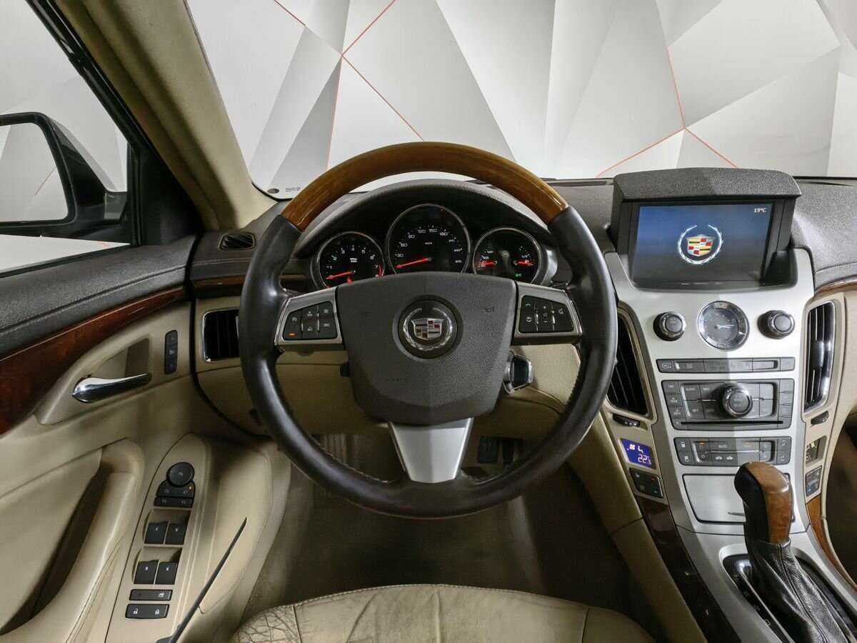 Cadillac CTS с пробегом — 2009 год. Фото: #14