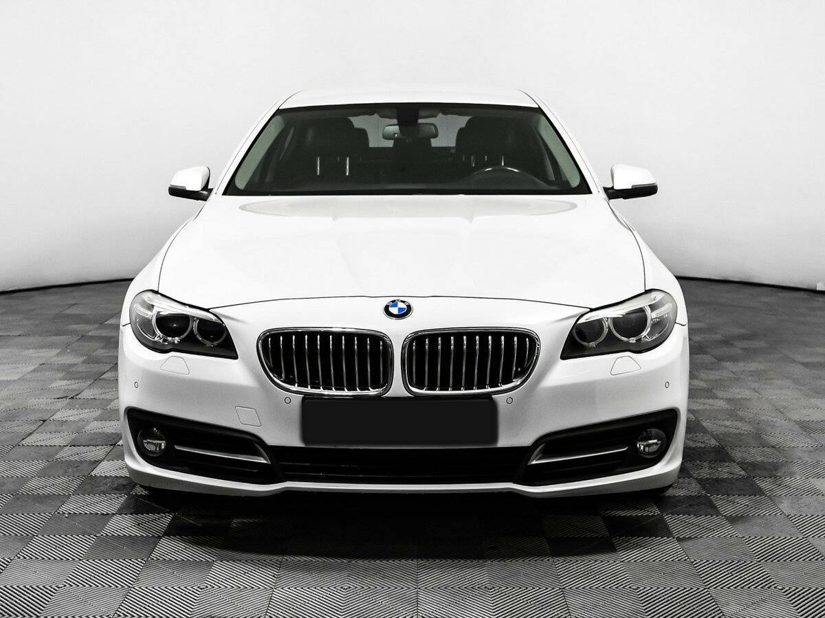BMW 5 серии с пробегом — 2014 год. Фото: #1
