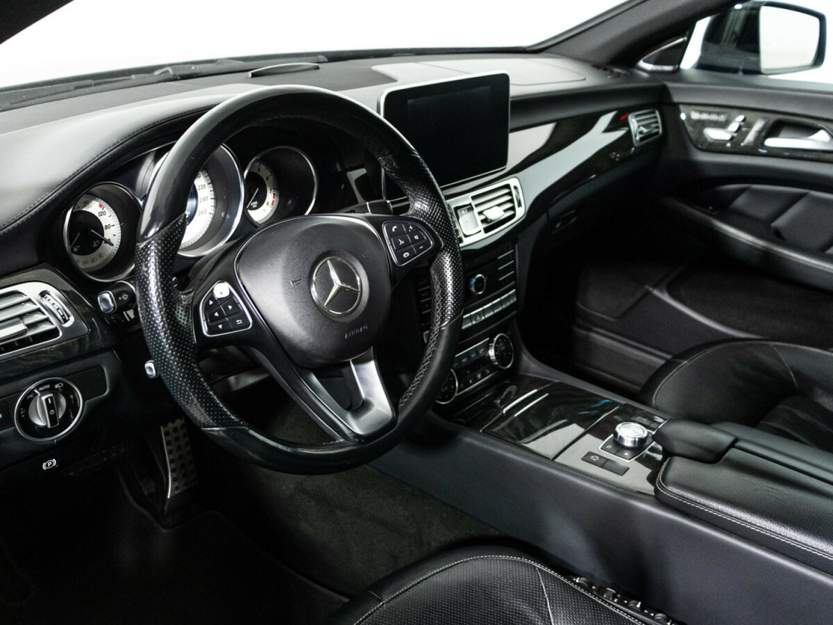 Mercedes-Benz CLS с пробегом — 2014 год. Фото: #10