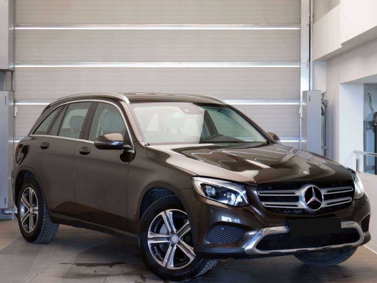Mercedes-Benz GLC с пробегом — 2015 год. Фото: #2