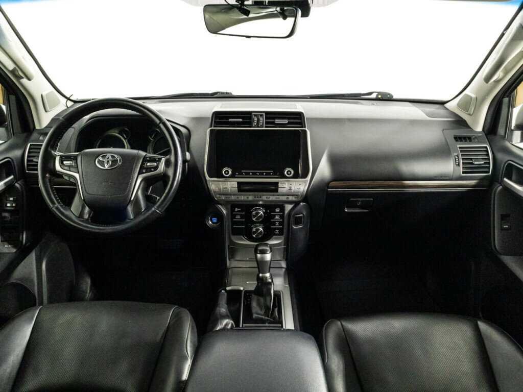 Toyota Land Cruiser Prado с пробегом — 2019 год. Фото: #9