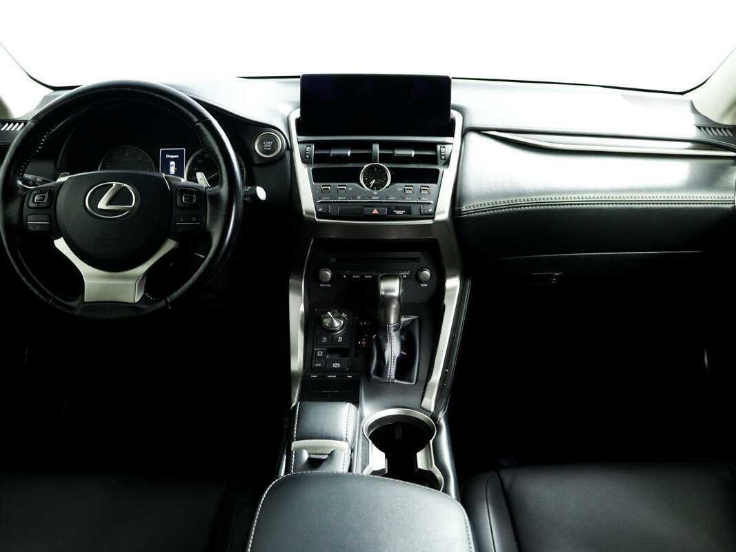 Lexus NX с пробегом — 2018 год. Фото: #10