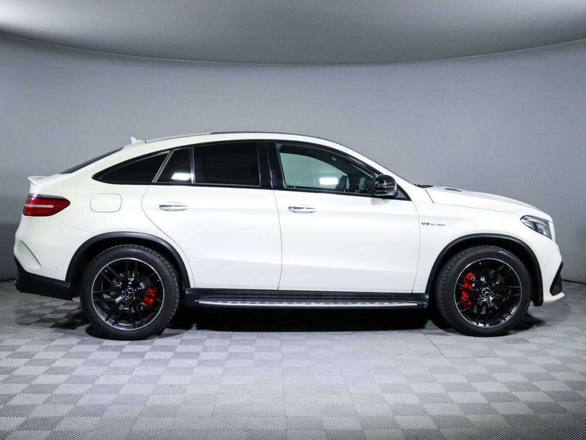 Mercedes-Benz GLE Coupe AMG с пробегом — 2017 год. Фото: #3