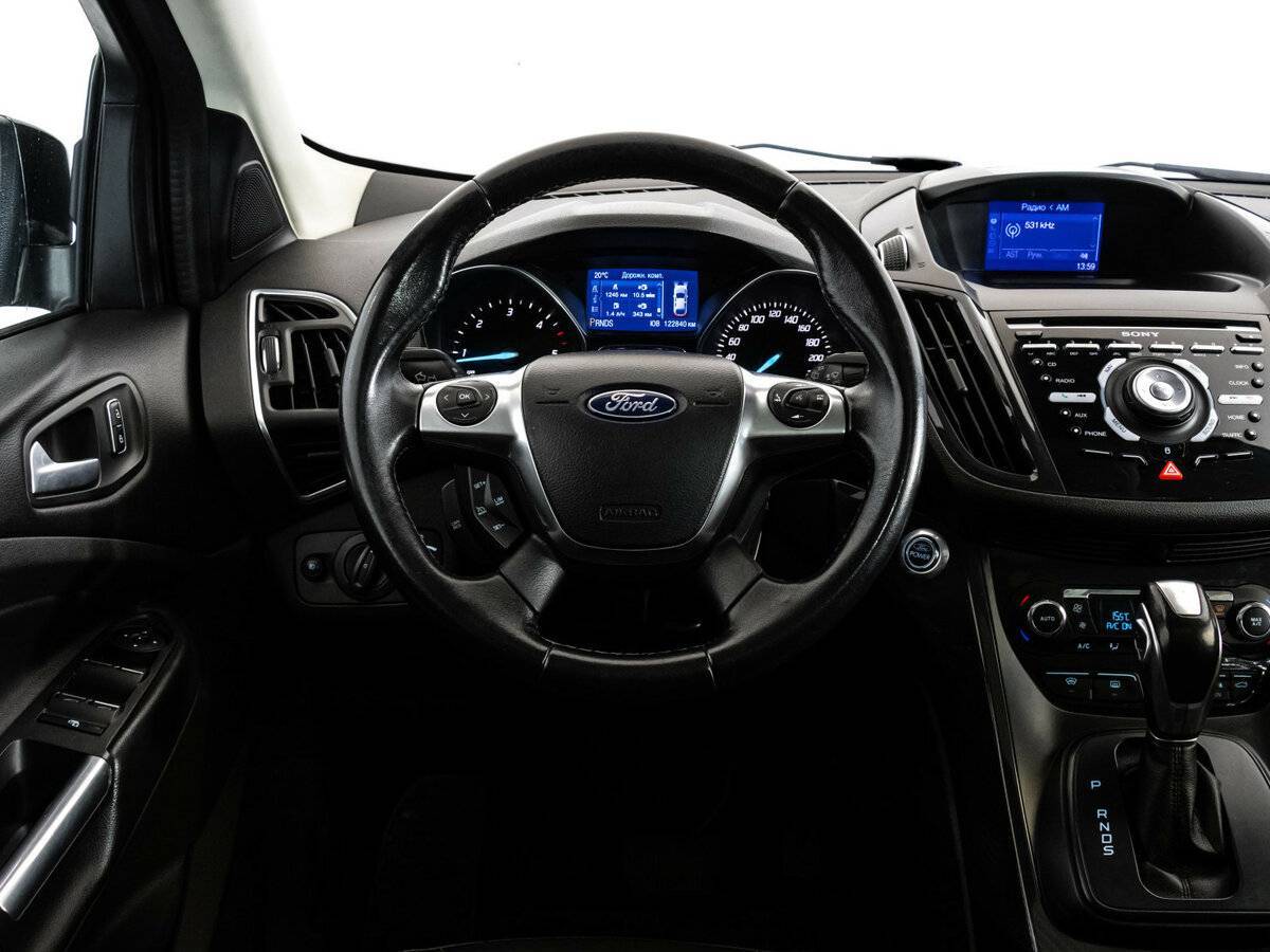 Ford Kuga с пробегом — 2013 год. Фото: #8