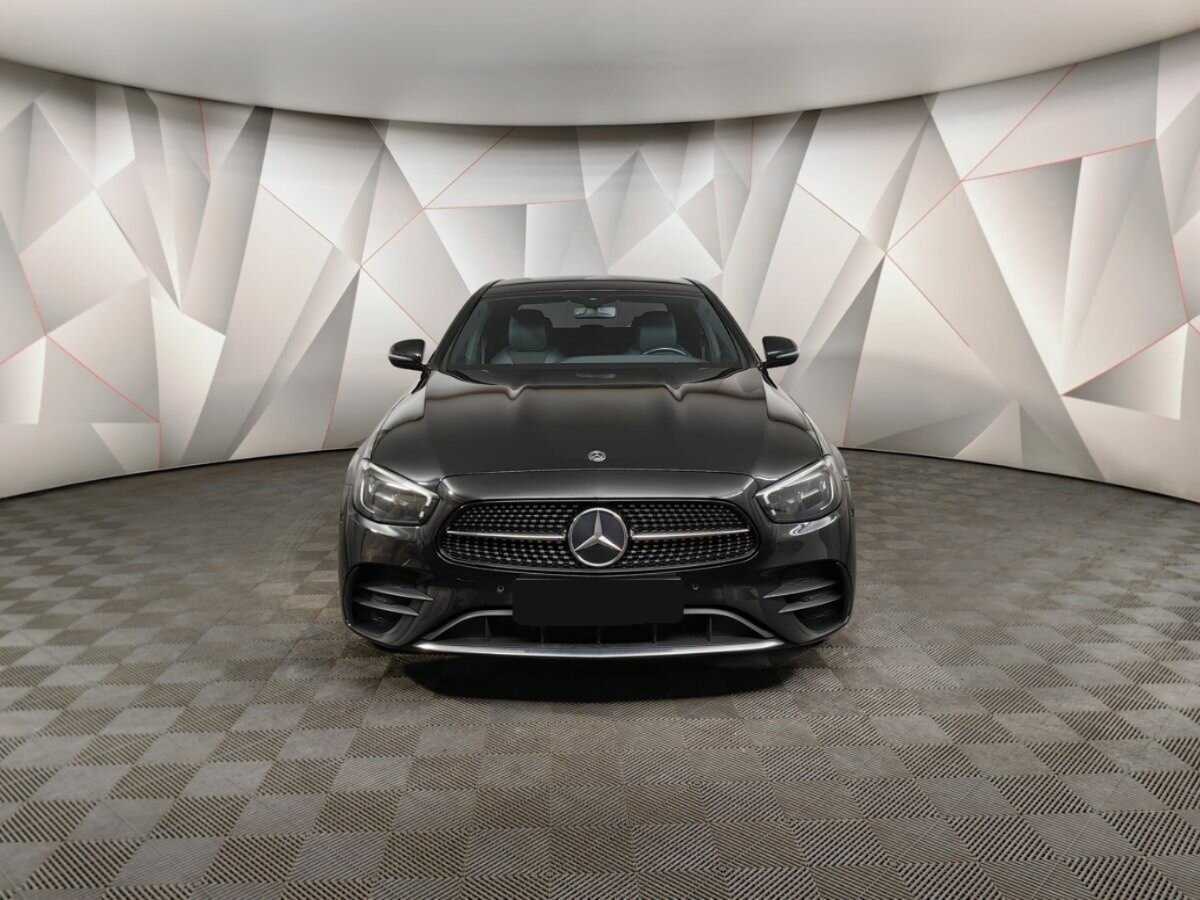 Mercedes-Benz E-Класс с пробегом — 2020 год. Фото: #6