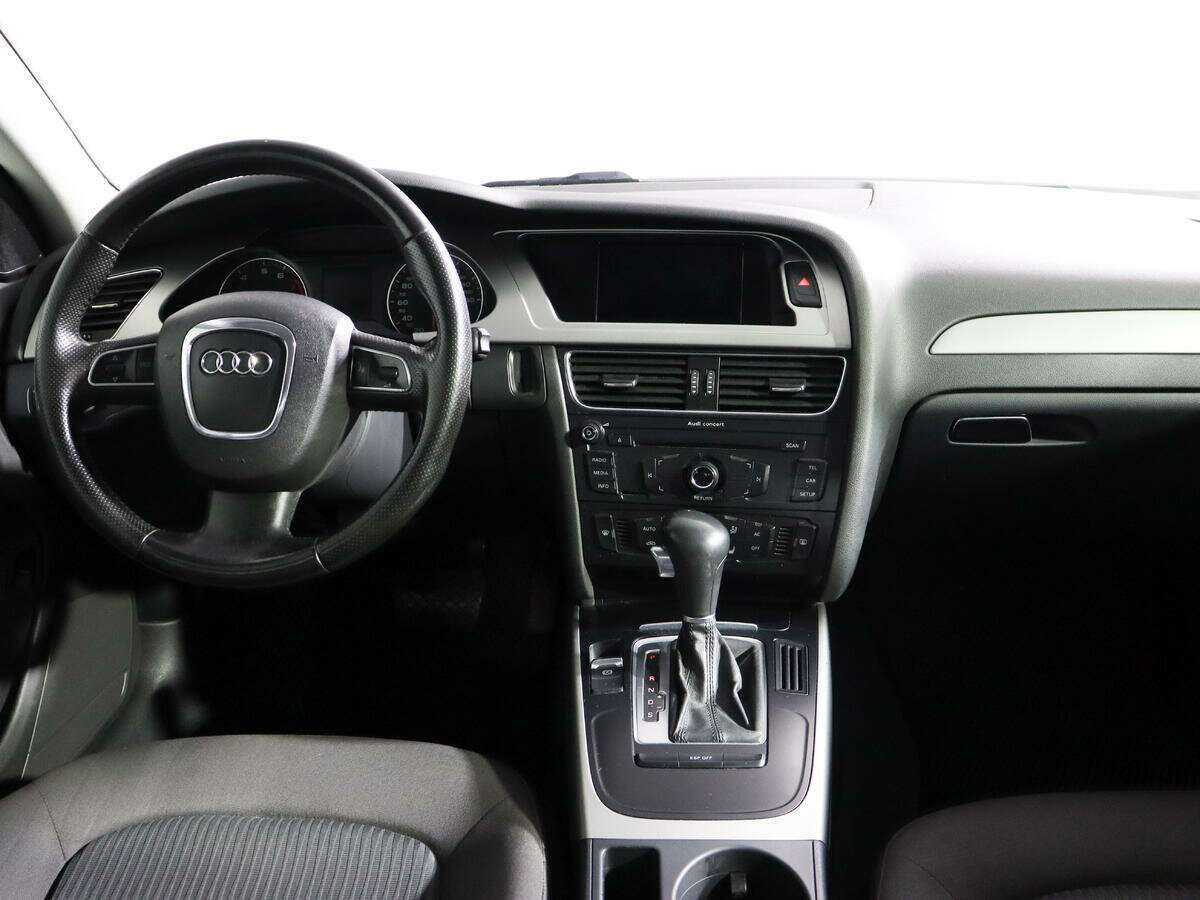 Audi A4 с пробегом — 2010 год. Фото: #9