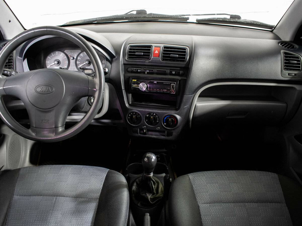 Kia Picanto с пробегом — 2007 год. Фото: #10