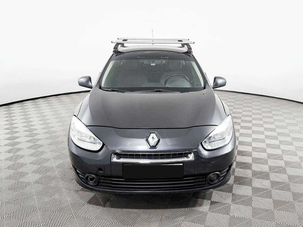 Renault Fluence с пробегом — 2012 год. Фото: #1
