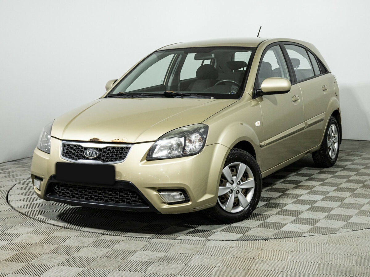 Kia Rio с пробегом — 2011 год. Посмотреть фото