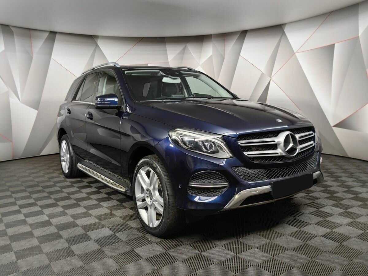 Mercedes-Benz GLE с пробегом — 2015 год. Фото: #2