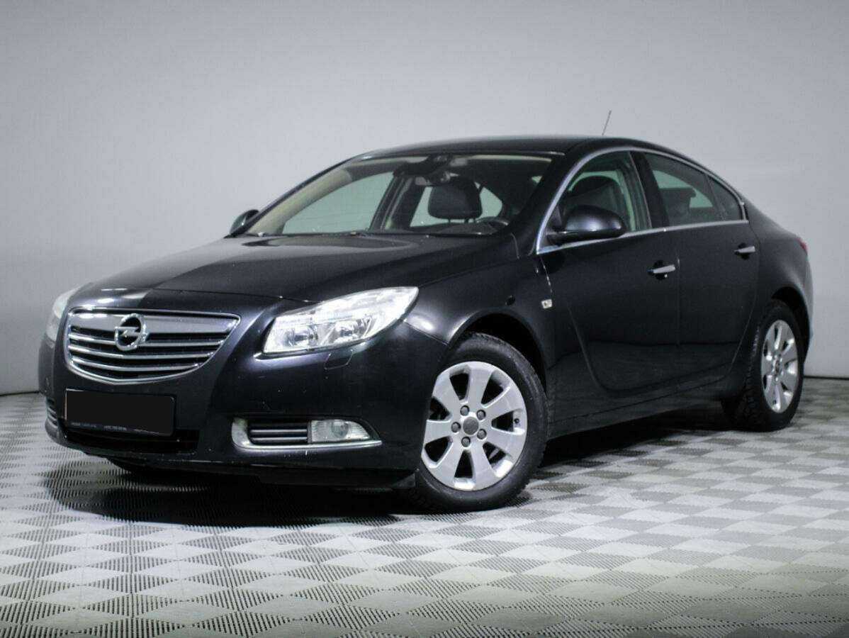 Opel Insignia с пробегом — 2010 год. Фото: #0