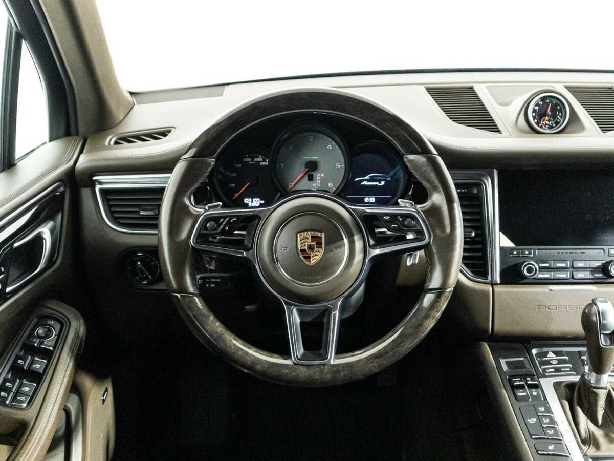 Porsche Macan с пробегом — 2017 год. Фото: #21