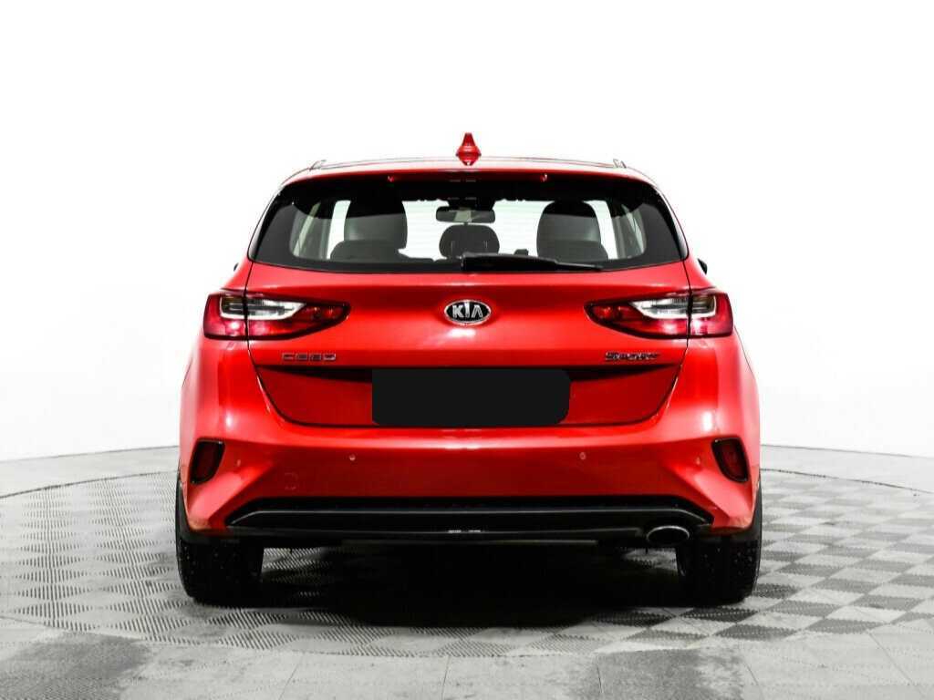 Kia Ceed с пробегом — 2018 год. Фото: #5