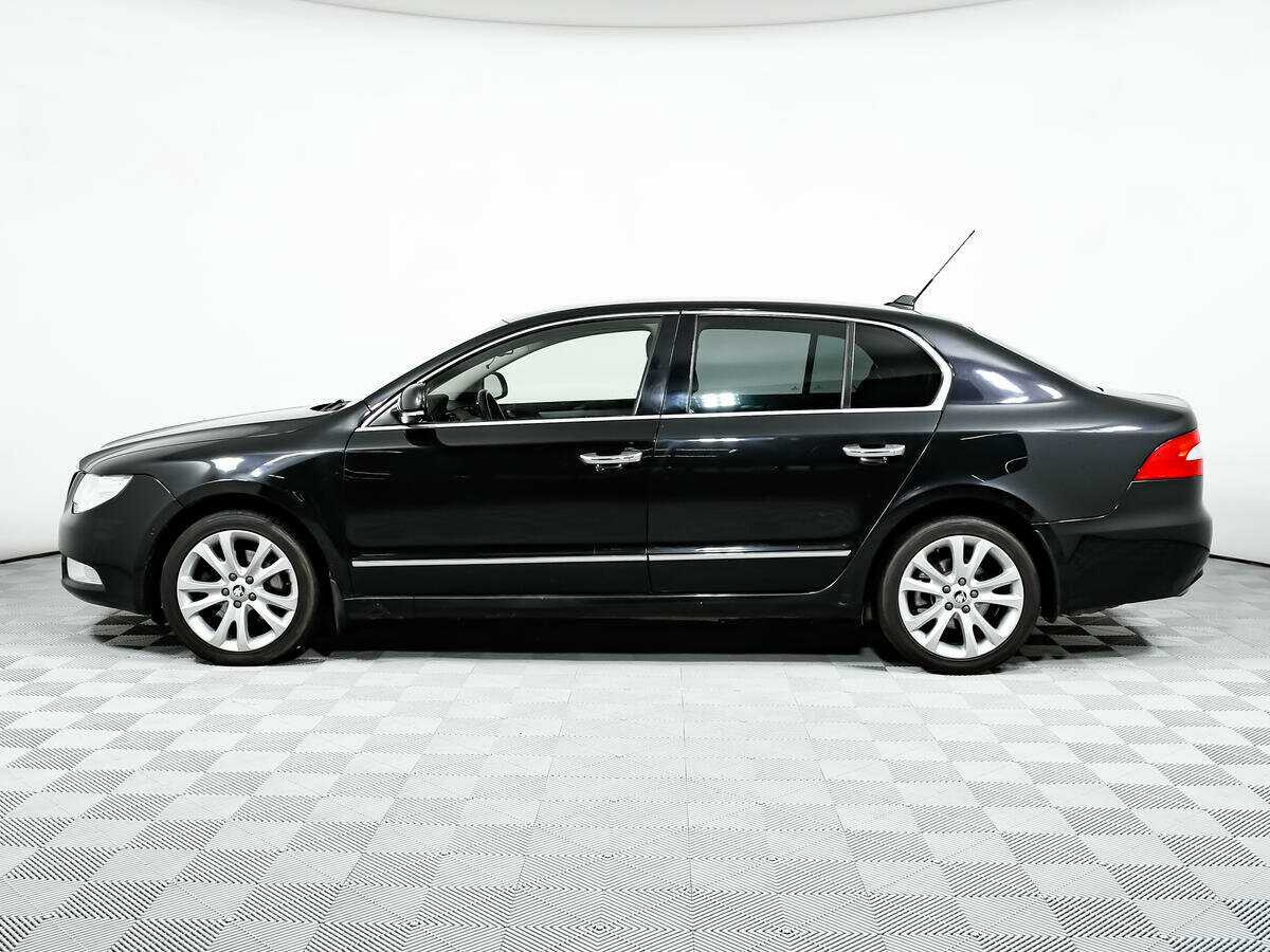Skoda Superb с пробегом — 2009 год. Фото: #7