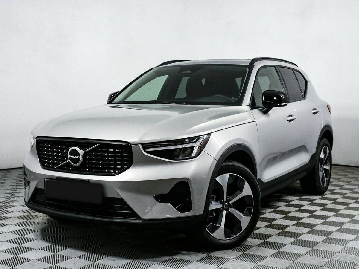 Volvo XC40 с пробегом — 2023 год. Фото: #0