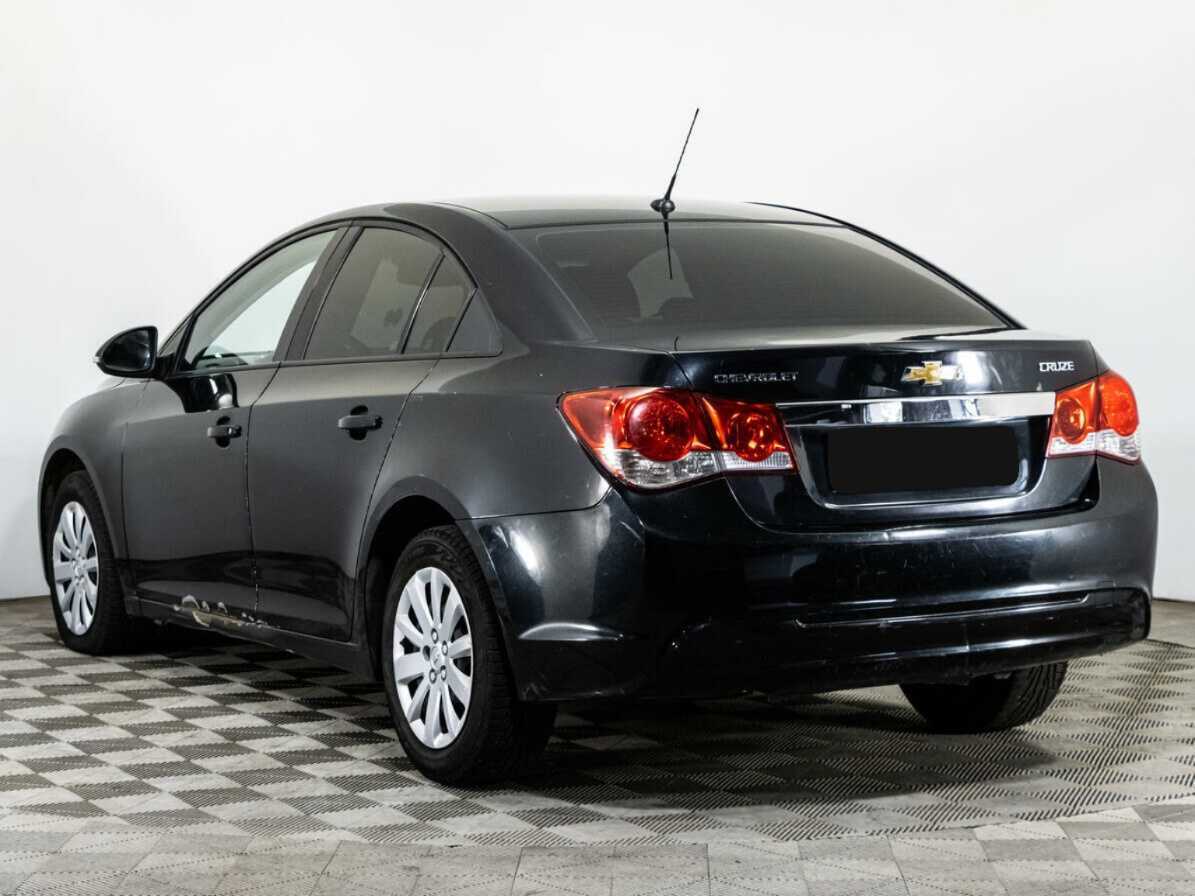Chevrolet Cruze с пробегом — 2015 год. Фото: #5